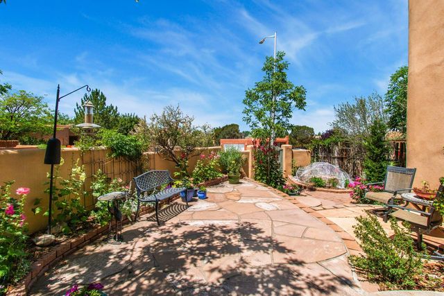 2907 Bonito Circle, Santa Fe, NM 87507