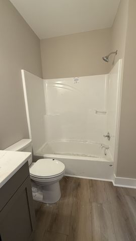 1225 N Spring St Apt B, Murfreesboro, TN 37130
