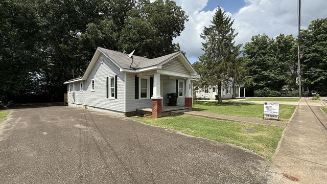 1225 N Spring St Apt B, Murfreesboro, TN 37130