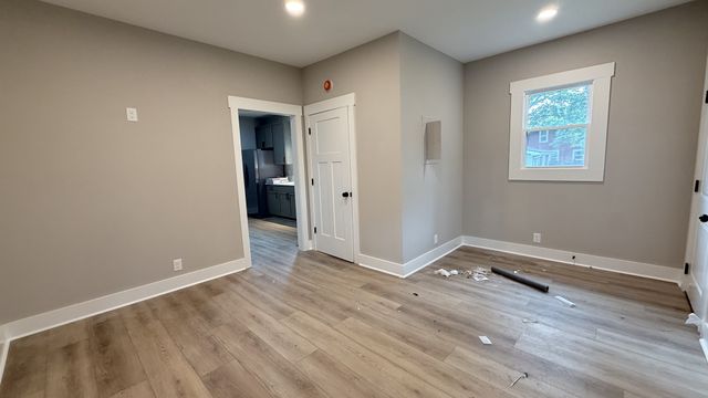 1225 N Spring St Apt B, Murfreesboro, TN 37130