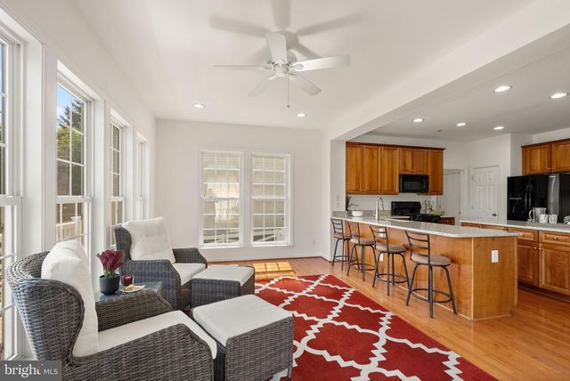 8166 DOUGLAS FIR DR, Lorton, VA 22079