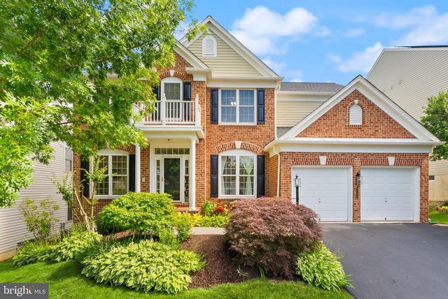 8166 DOUGLAS FIR DR, Lorton, VA 22079