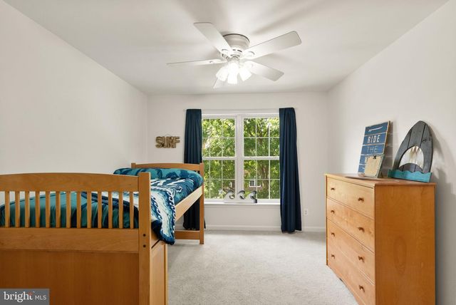 8166 DOUGLAS FIR DR, Lorton, VA 22079
