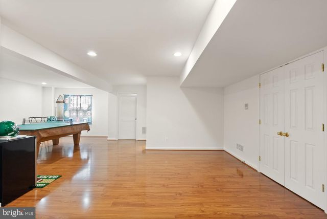 8166 DOUGLAS FIR DR, Lorton, VA 22079