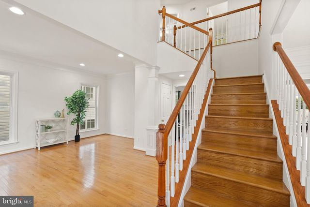 8166 DOUGLAS FIR DR, Lorton, VA 22079