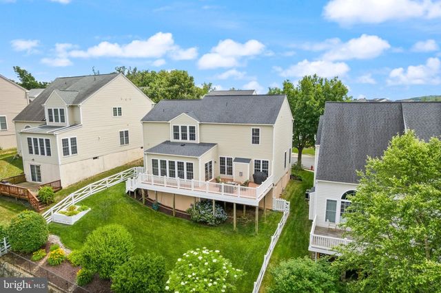 8166 DOUGLAS FIR DR, Lorton, VA 22079