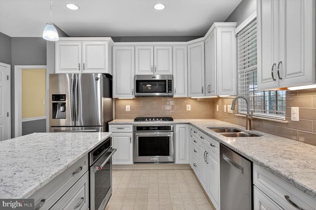 9110 BIG SPRINGS LOOP, Bristow, VA 20136