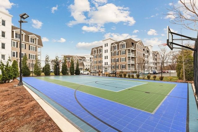 320 Middlesex Ave E307, Medford, MA 02155