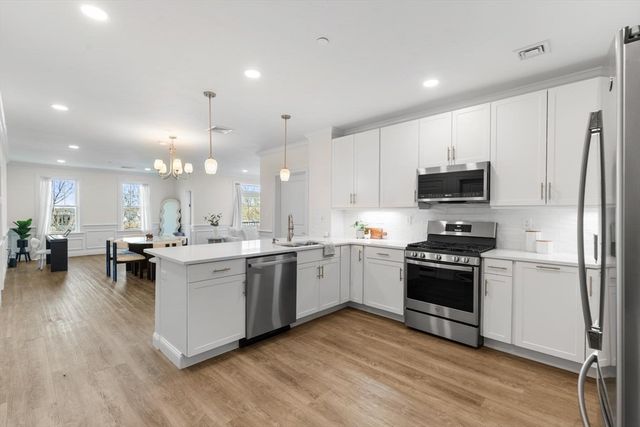 320 Middlesex Ave E307, Medford, MA 02155
