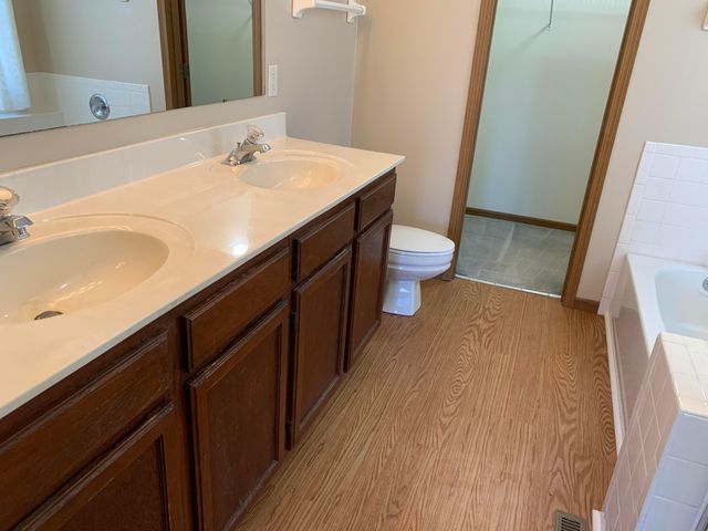 620 Laurel Oak Court, Westerville, OH 43081