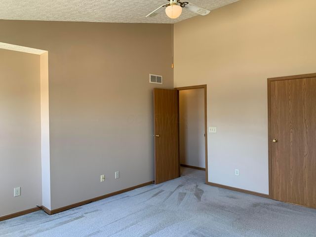 620 Laurel Oak Court, Westerville, OH 43081