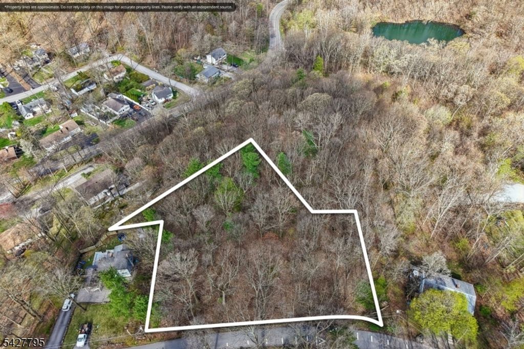 11 Alamoosook Rd, Vernon Twp., NJ 07422 — exterior
