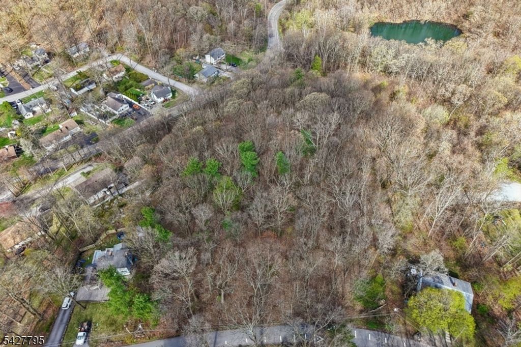 11 Alamoosook Rd, Vernon Twp., NJ 07422 — photo 2