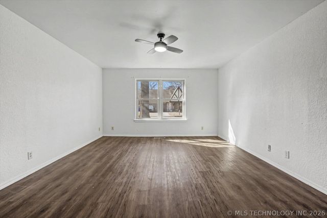 304 W Albuquerque Street S, Broken Arrow, OK 74011