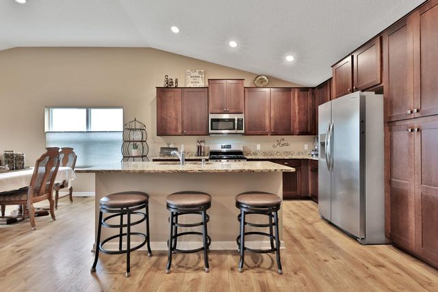 9163 67th Street S, Cottage Grove, MN 55016