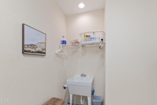 312 Karpen Lane, Cary, NC 27519