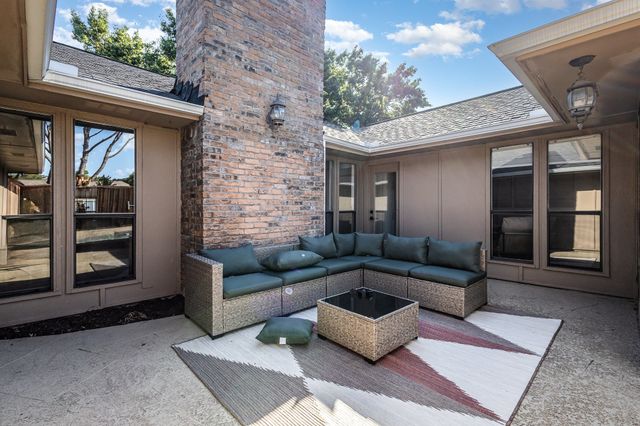 803 Rush Creek Drive, Allen, TX 75002