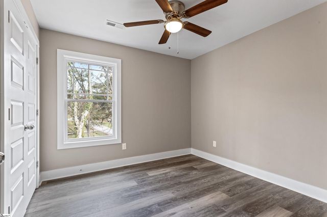 2 Hillbrook Road, Taylors, SC 29687