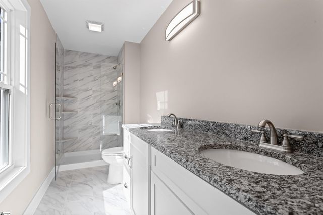 2 Hillbrook Road, Taylors, SC 29687