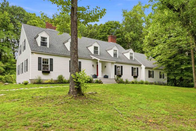 1 Chandler Road, Bedford, NH 03110