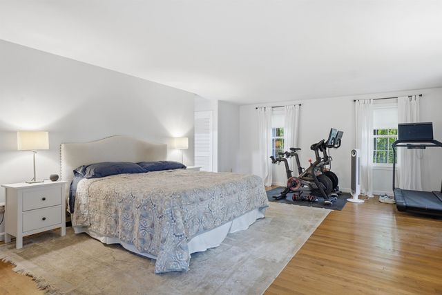 1 Chandler Road, Bedford, NH 03110