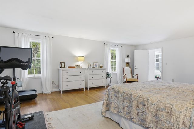1 Chandler Road, Bedford, NH 03110
