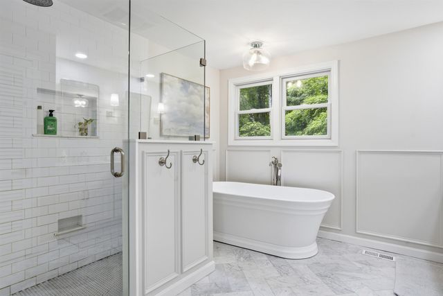 1 Chandler Road, Bedford, NH 03110