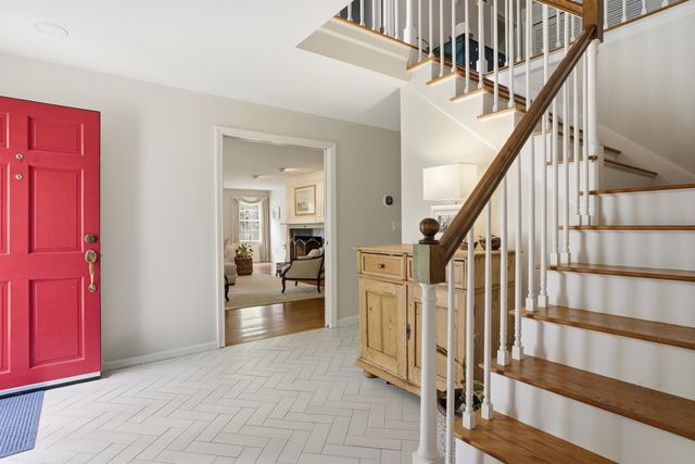 1 Chandler Road, Bedford, NH 03110