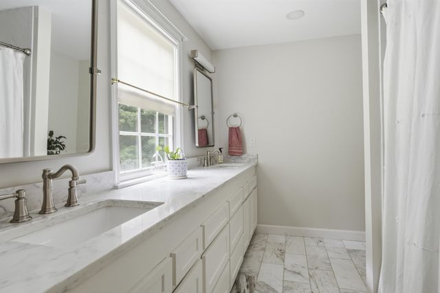 1 Chandler Road, Bedford, NH 03110