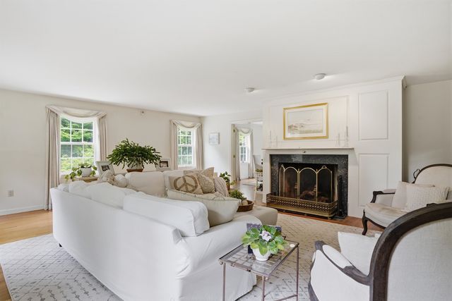 1 Chandler Road, Bedford, NH 03110