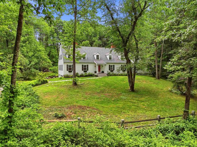 1 Chandler Road, Bedford, NH 03110