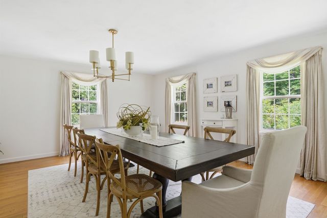 1 Chandler Road, Bedford, NH 03110