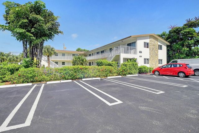 525 S Broadway Street M, Lantana, FL 33462