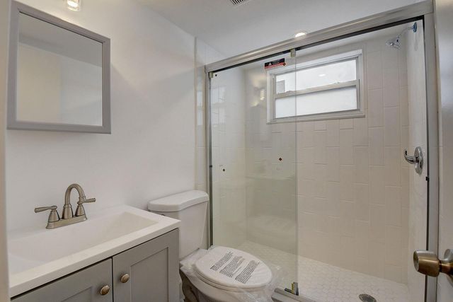 525 S Broadway Street M, Lantana, FL 33462