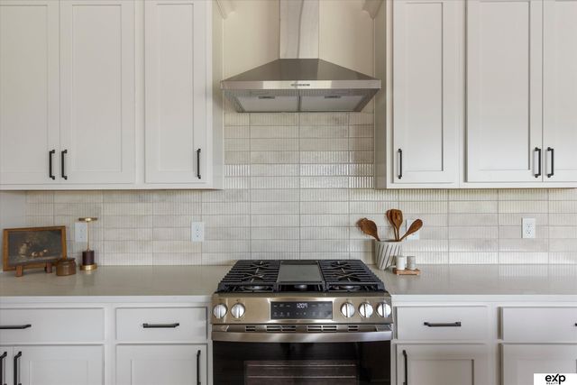 10010 S 184th Street, Omaha, NE 68136