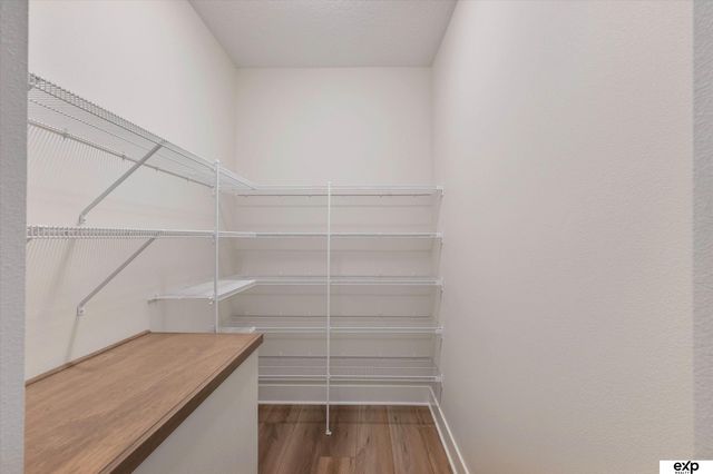 10010 S 184th Street, Omaha, NE 68136