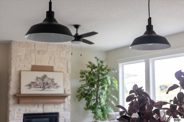 10010 S 184th Street, Omaha, NE 68136