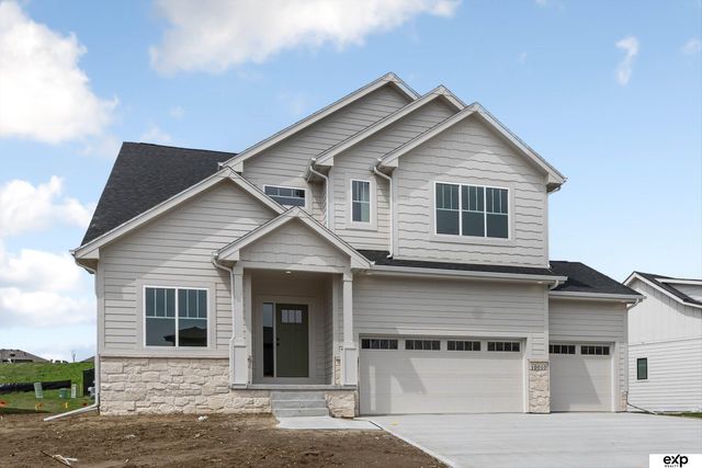 10010 S 184th Street, Omaha, NE 68136