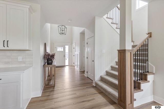 10010 S 184th Street, Omaha, NE 68136