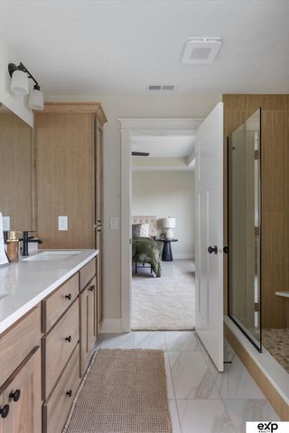 10010 S 184th Street, Omaha, NE 68136