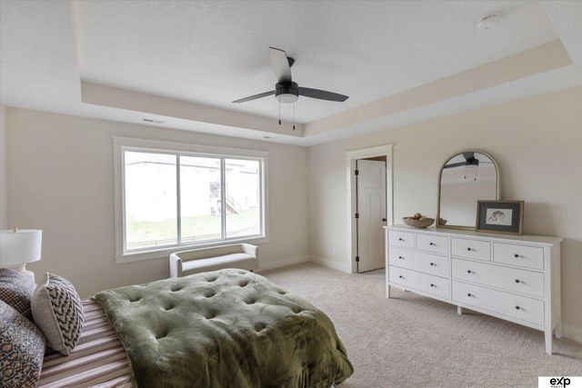 10010 S 184th Street, Omaha, NE 68136