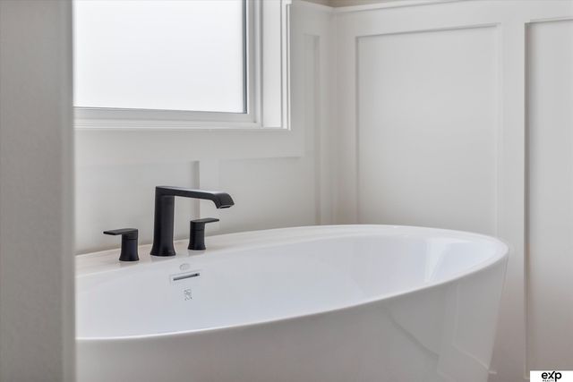 10010 S 184th Street, Omaha, NE 68136