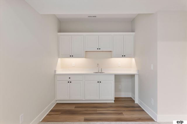 10010 S 184th Street, Omaha, NE 68136