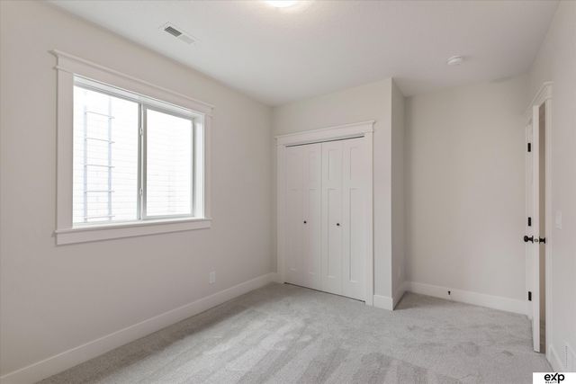 10010 S 184th Street, Omaha, NE 68136