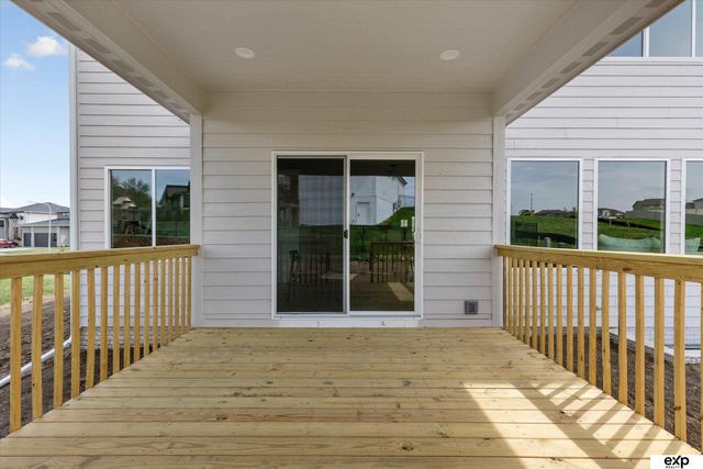 10010 S 184th Street, Omaha, NE 68136