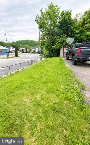 414 E SAINT JOHN, Schuylkill Haven, PA 17972