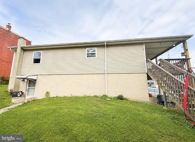 414 E SAINT JOHN, Schuylkill Haven, PA 17972