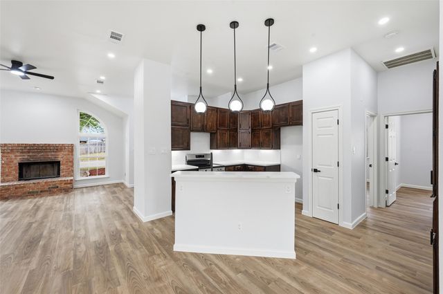 1005 Meadow Circle N, Keller, TX 76248