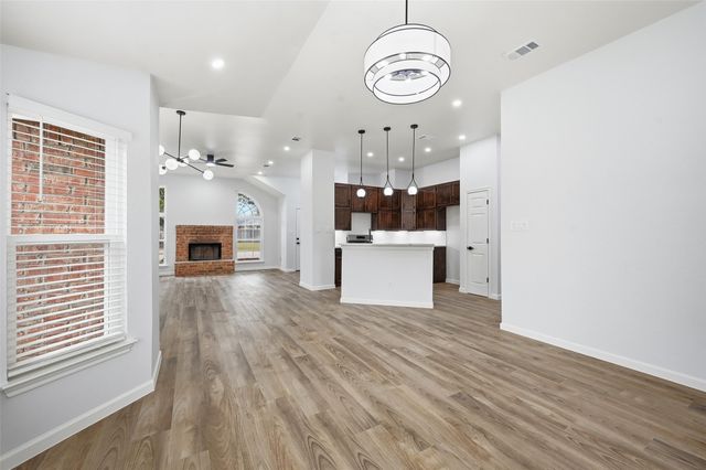 1005 Meadow Circle N, Keller, TX 76248