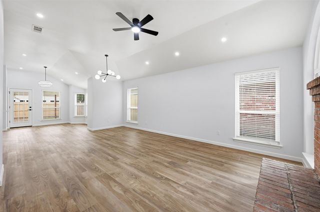 1005 Meadow Circle N, Keller, TX 76248